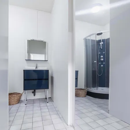Apartment Aux Marche Au Puces A St Ouen Pour 4p *