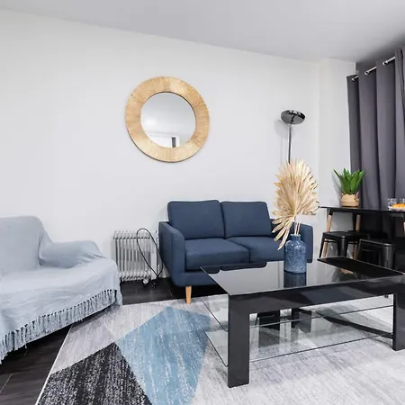 Apartment Aux Marche Au Puces A St Ouen Pour 4p Saint-Ouen (Seine-Saint-Denis)